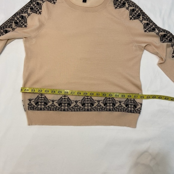 J Crew Women’s,Peach Cream/Black Marino Wool,Embroidered Sweater.Size-Small. - Picture 5 of 12